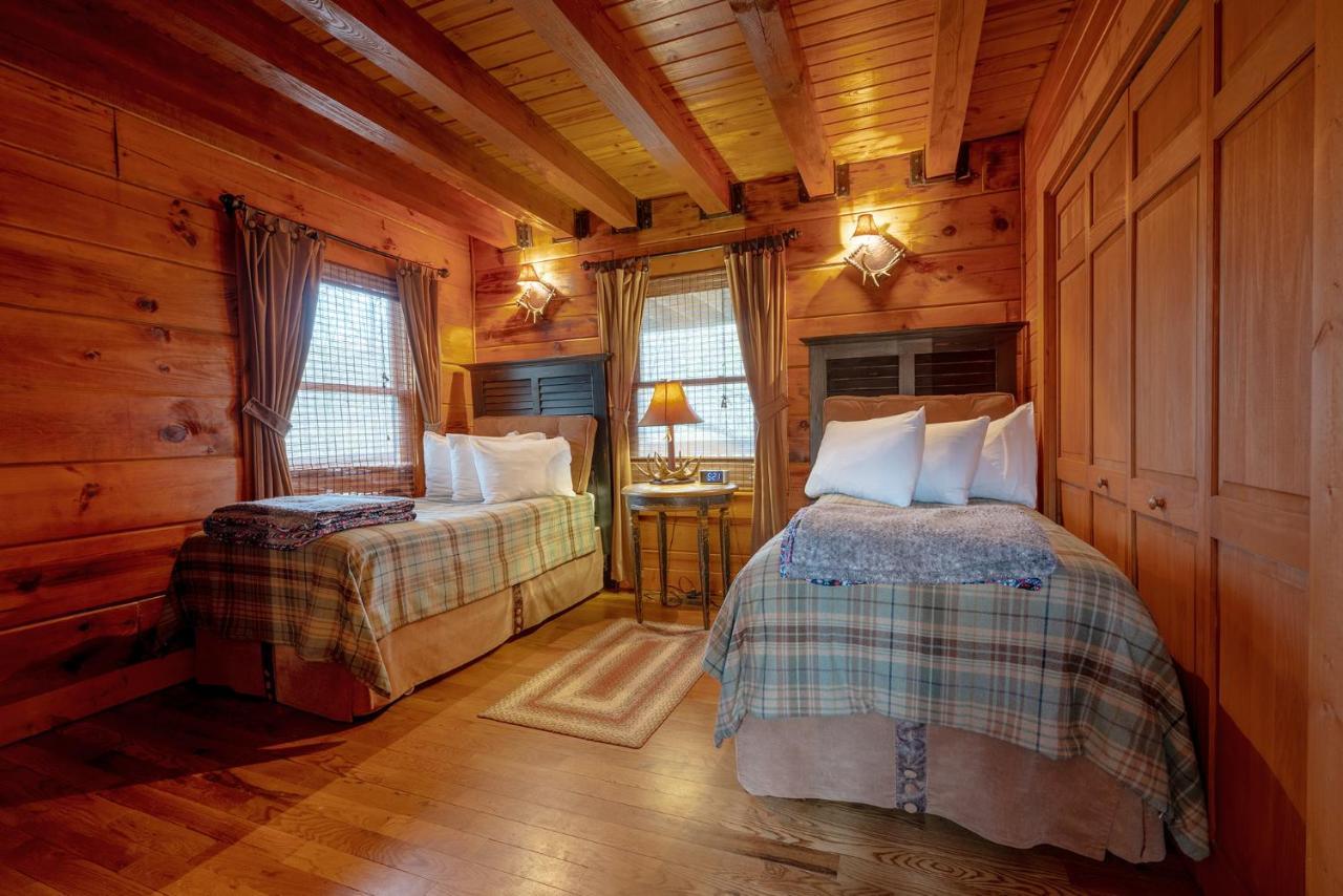 Staynantahala - Smoky Mountain Cabins Aquone المظهر الخارجي الصورة